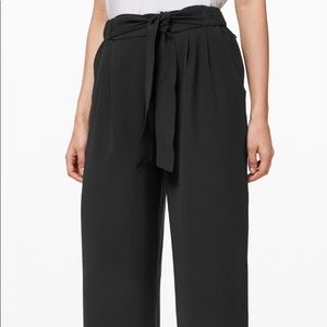 Lululemon Noir pant